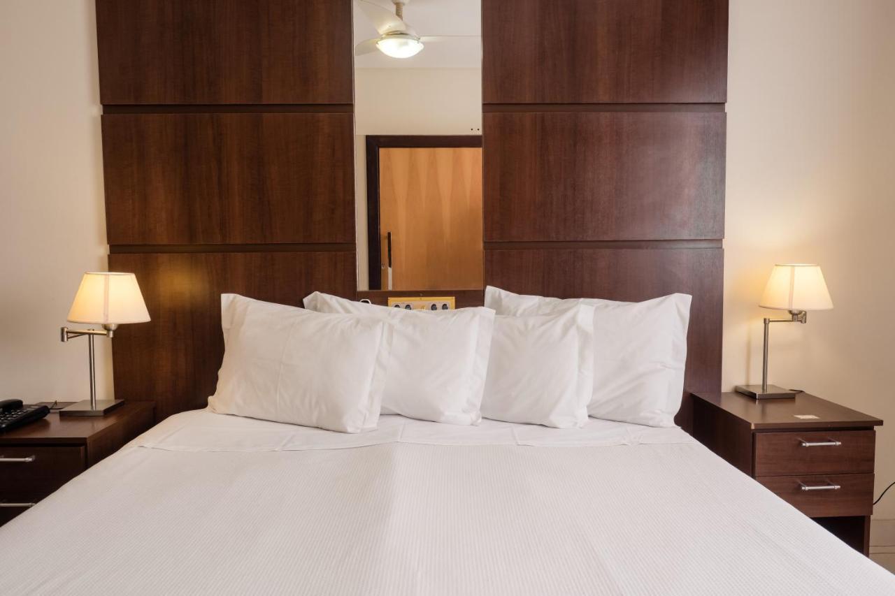 Ibituruna Center Hotel 瓦拉达里斯州长市 外观 照片