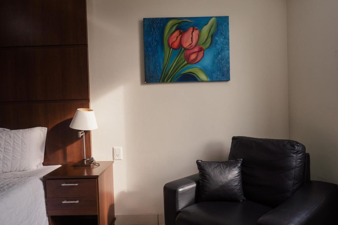 Ibituruna Center Hotel 瓦拉达里斯州长市 外观 照片