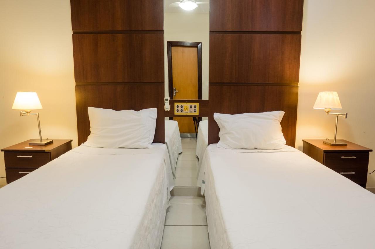 Ibituruna Center Hotel 瓦拉达里斯州长市 外观 照片