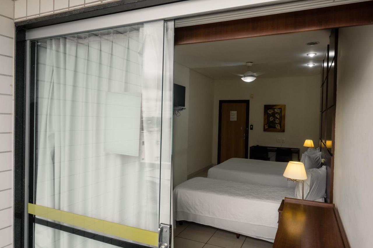 Ibituruna Center Hotel 瓦拉达里斯州长市 外观 照片