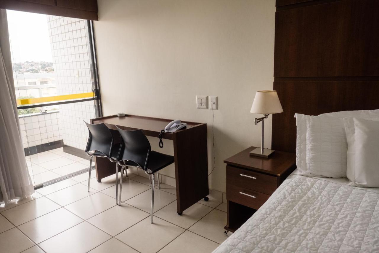 Ibituruna Center Hotel 瓦拉达里斯州长市 外观 照片