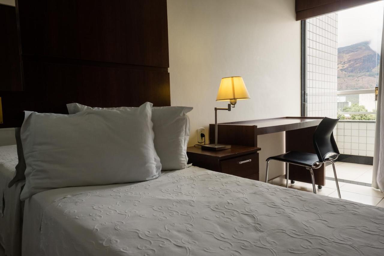 Ibituruna Center Hotel 瓦拉达里斯州长市 外观 照片