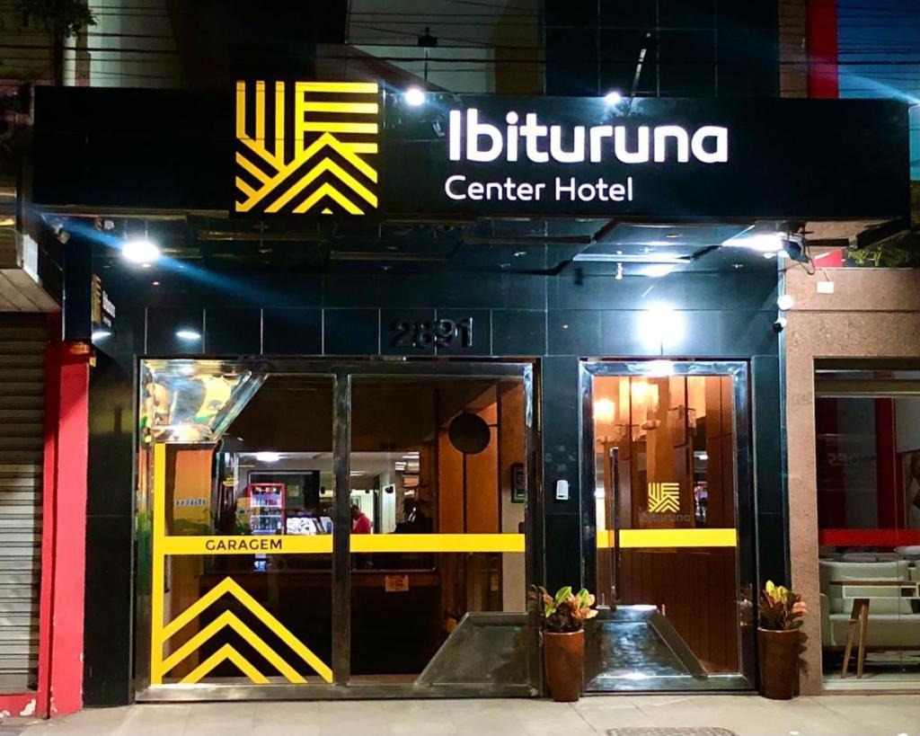 Ibituruna Center Hotel 瓦拉达里斯州长市 外观 照片
